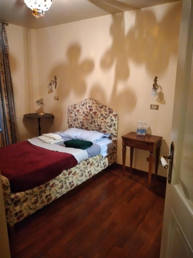 Hotel Bibi'S House Bolonia Zewnętrze zdjęcie